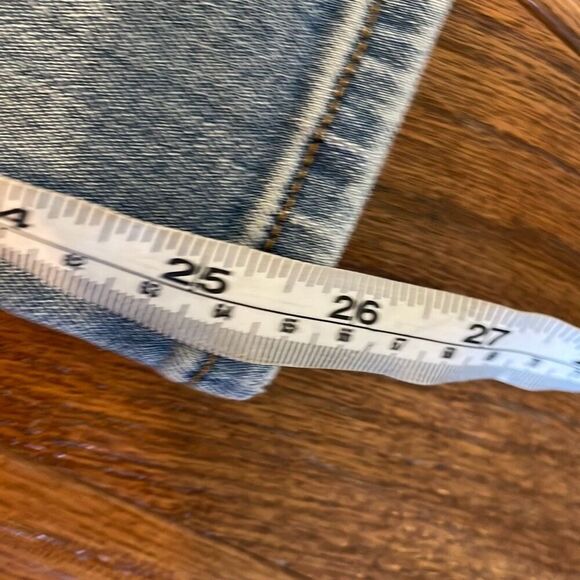 Hudson Barbara high rise straight jeans size 26 - Picture 5 of 13